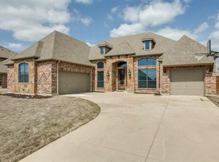 1131 Oak Ridge Rd, Forney, TX 75126