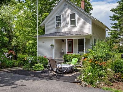 39 Pease Ave, Monson, MA, 01057