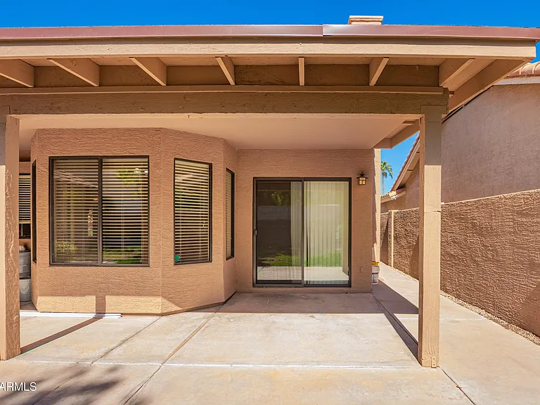 1517 W Islandia Dr — Photo 36