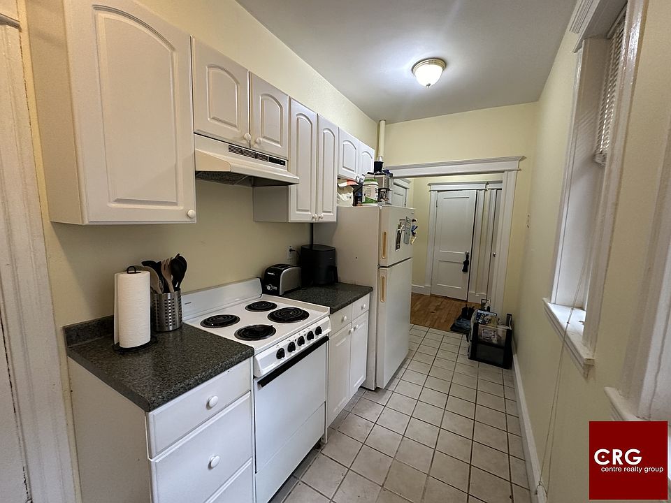 1st image of 1637 Commonwealth Ave #1D