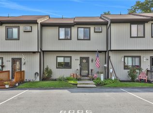 8006 Chelsea Cv N, Hopewell Junction, NY 12533