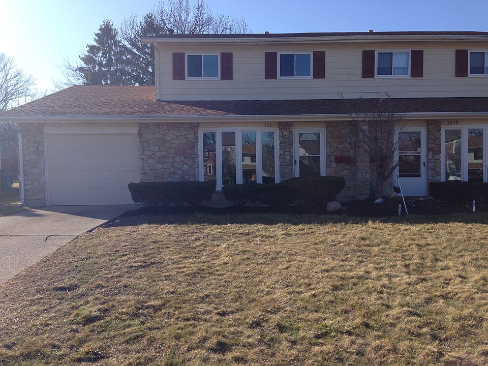front of house/double