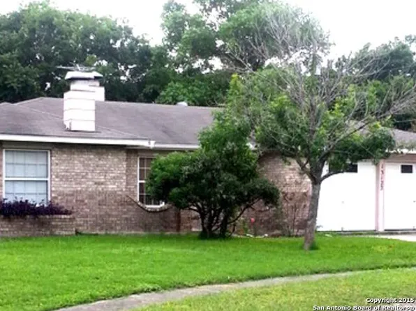 13123 Larklair St, San Antonio, TX 78233