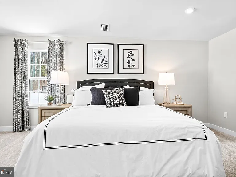 141 Dithridge Dr — Photo 30