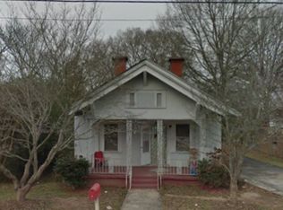 305 Holmes St, Laurens, SC 29360