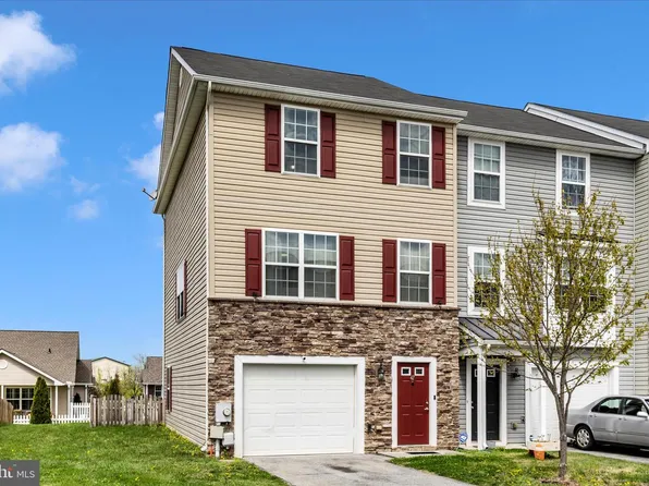 47 Carmody Ln, Martinsburg, WV 25404