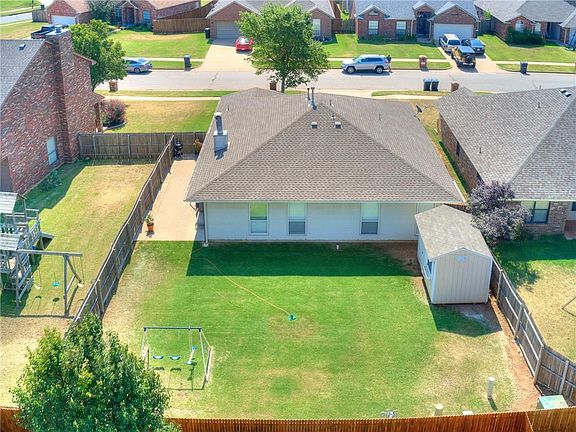 4th image of 4813 Jay Matt Dr
