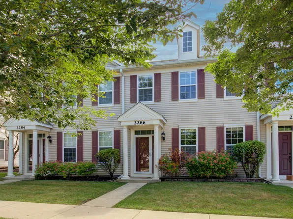 2286 Georgetown Cir #2286, Aurora, IL 60503