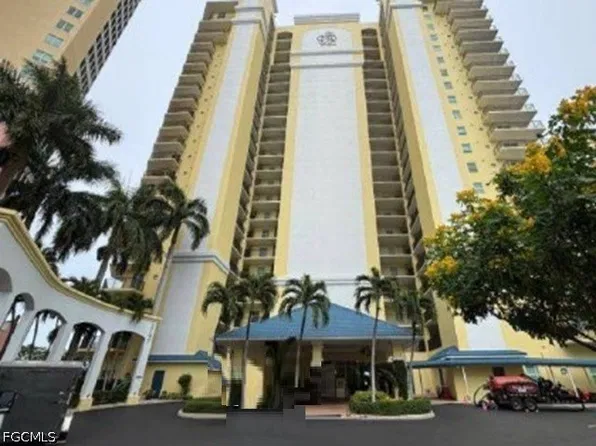 2797 1st St APT 402, Fort Myers, FL 33916