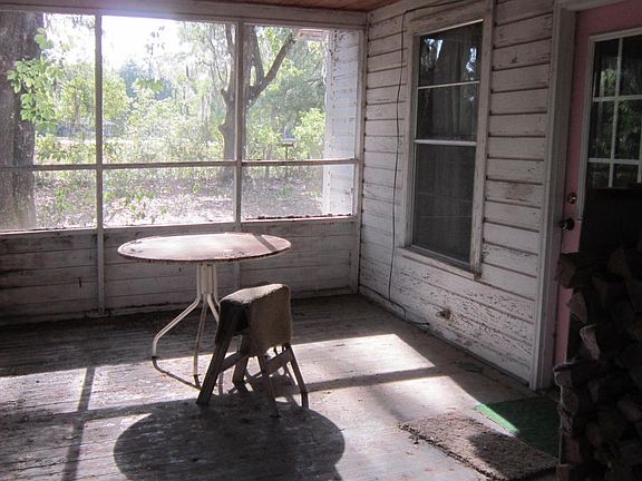 5th image of 290 S County Road 21