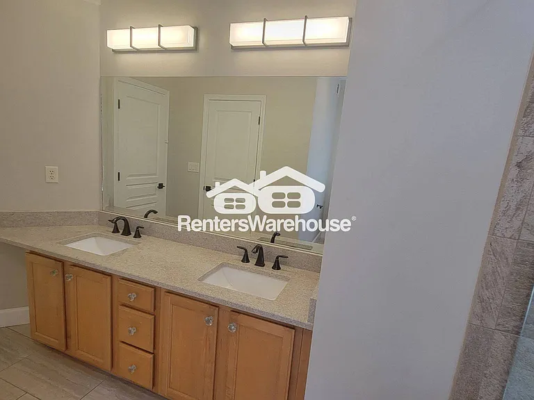 375 Highland Ave NE #920 — Photo 23