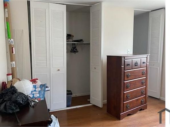 48B Oxford Vlg