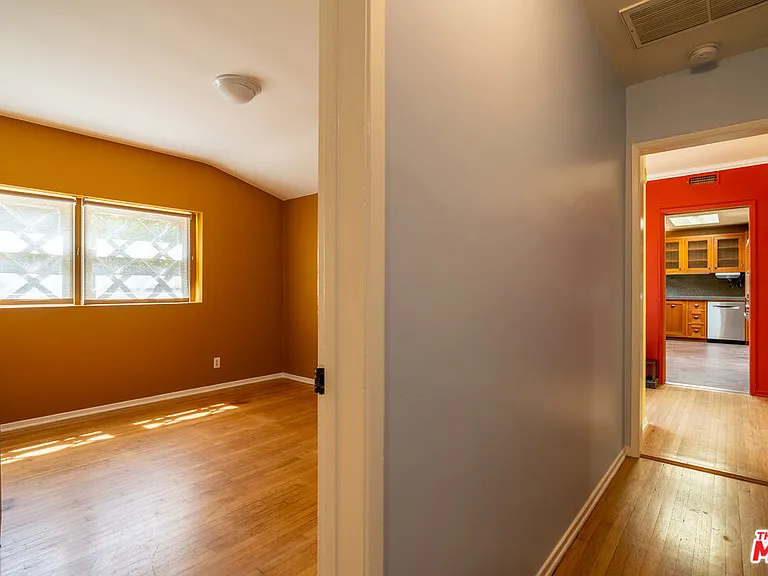 2524 Laurel Pass — Photo 21