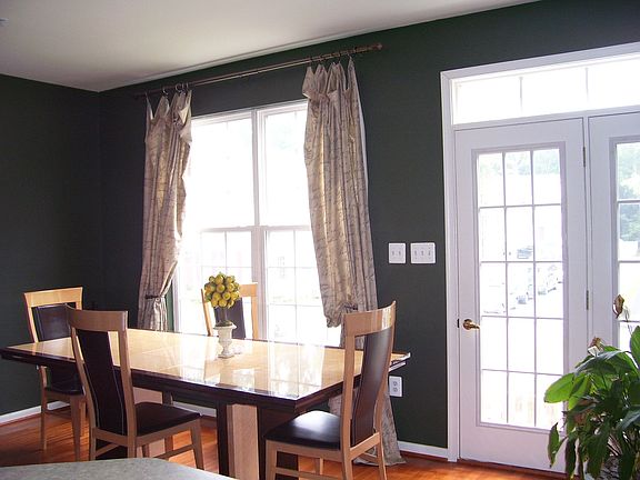 9 foot ceilings