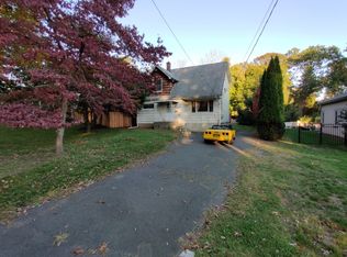 42 Highview Ave, Park Ridge, NJ 07656