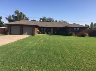 7112 Grand Dr, Oklahoma City, OK 73116