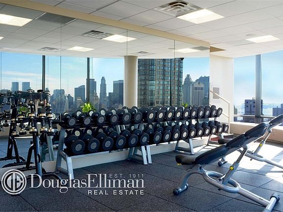 2nd image of 265 E 66th St APT 33B