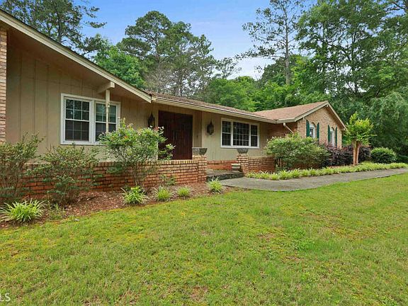5th image of 503 Pine Cir