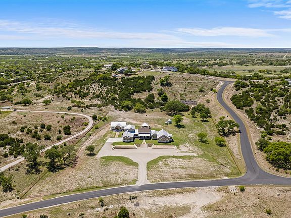 4th image of 283 Soaring Eagles Dr