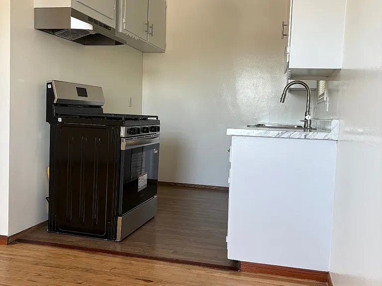 9800 San Carlos Ave #C — Photo 6