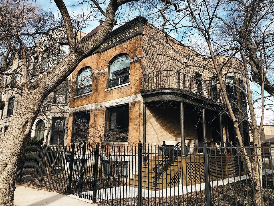 1st image of 1337 N Maplewood Ave #House