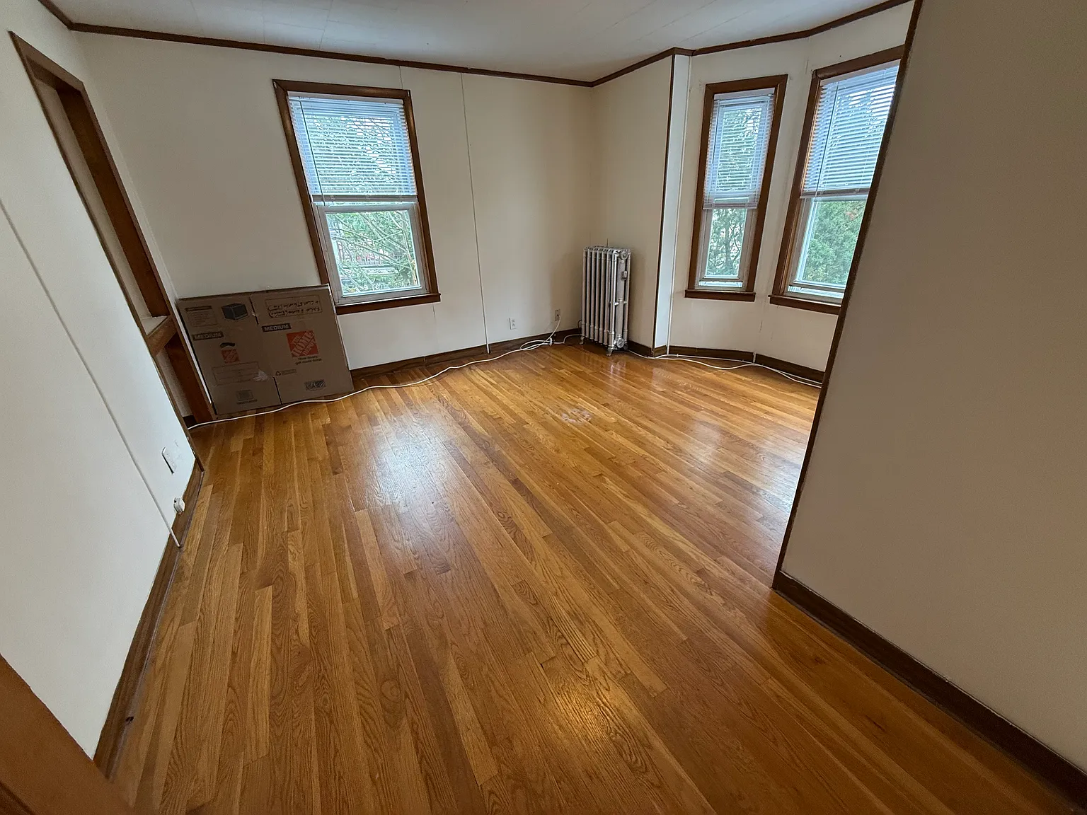 2 bed, 1100 sqft, $2,500 — Photo 3
