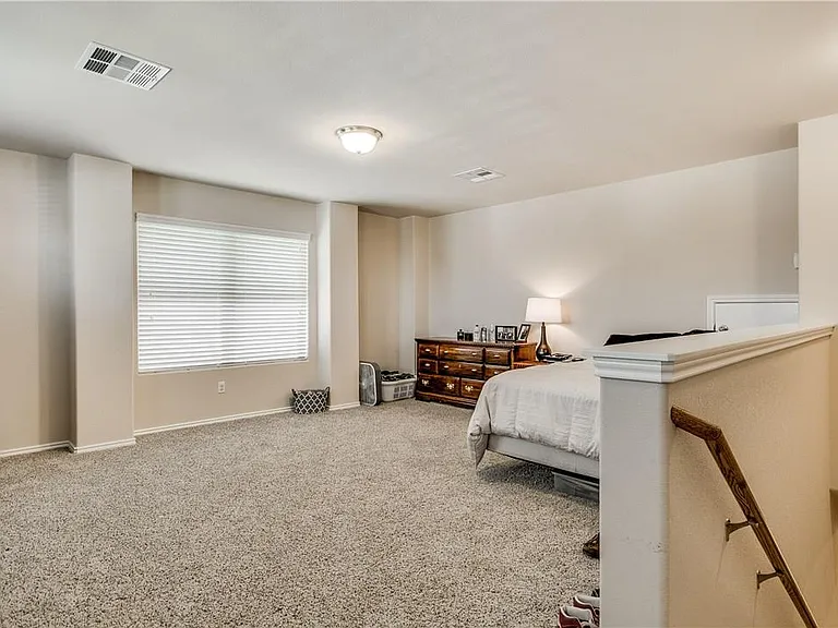 341 Wincliff Dr — Photo 24