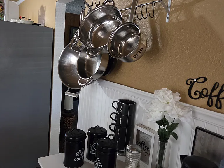 6846 Silverthorne Cir — Photo 1