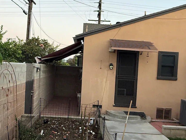 10257 Olive St — Photo 55
