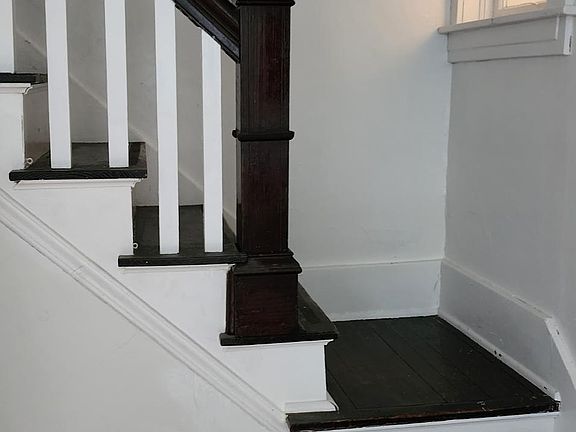 This is a two story- and full basement apartment