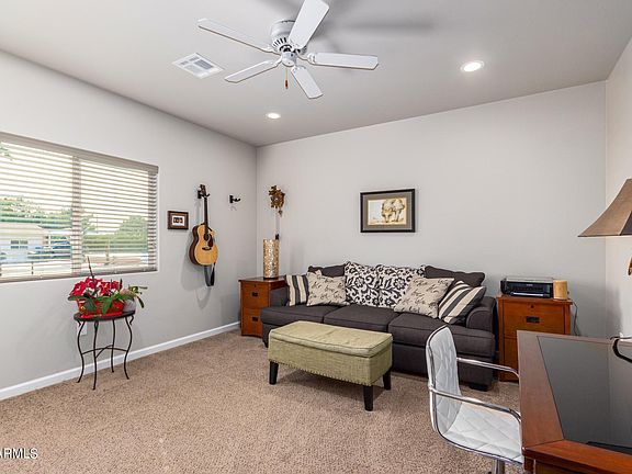 5th image of 2806 E Angela Dr