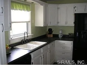1415 Madison Ave photo 1