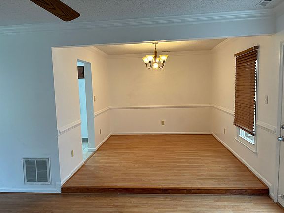 5th image of 1516 Stonemoss Ct