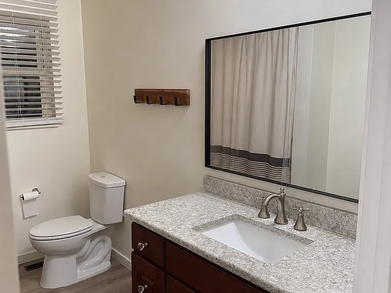 212 Hawkins Rd — Photo 13