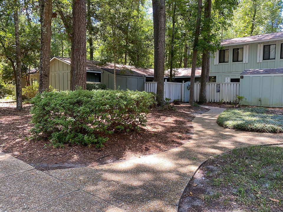 1st image of 9 Broomsedge Ct