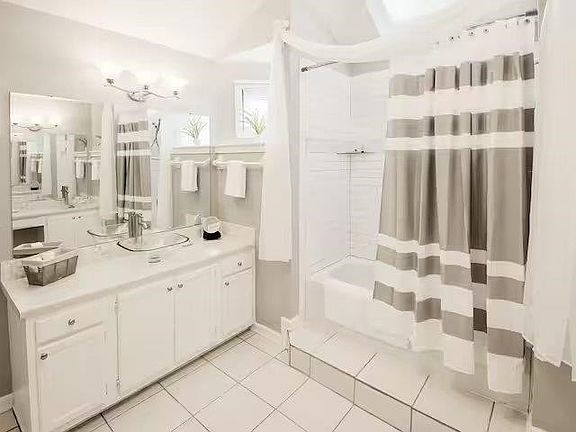 4th image of 7533 Meadowland Dr