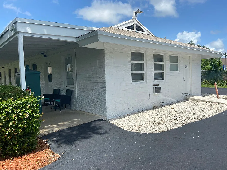 $995 Sec Dep Special With In Unit Laundry In Select Units In East Boca
