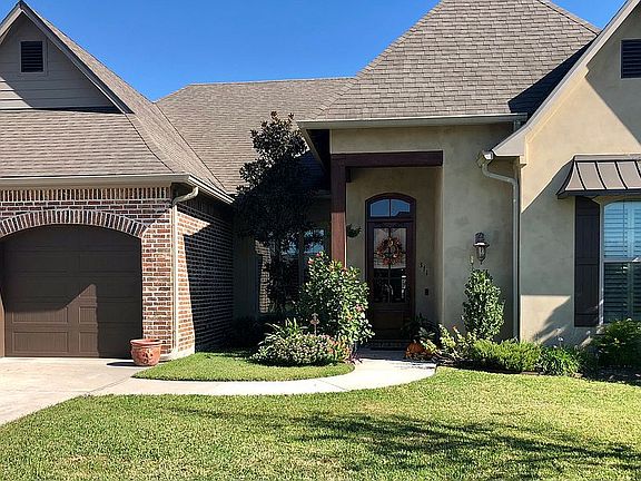 2nd image of 311 Sugar Creek Ln