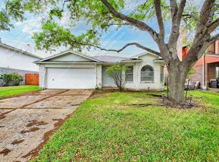 4610 Kings Ridge Rd, Houston, TX 77053