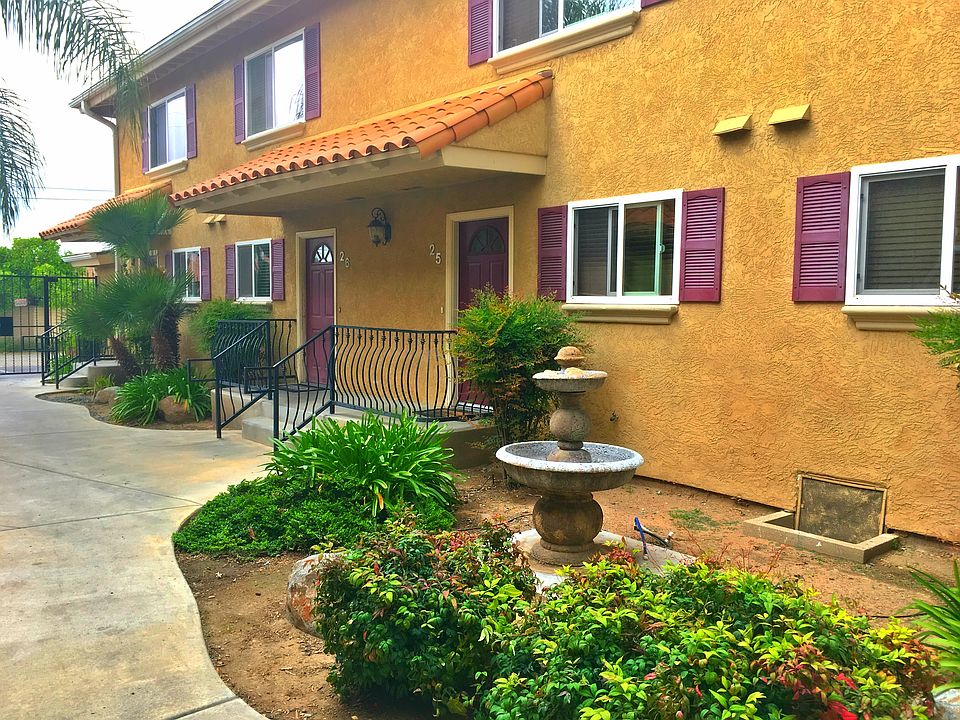 1st image of 792 N Mollison Ave Unit 25