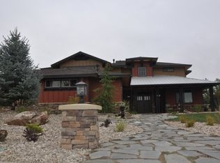 892 N Woodstream Pl, Eagle, ID 83616