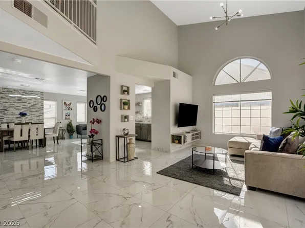 7301 Casa Solar Ct, Las Vegas, NV 89128