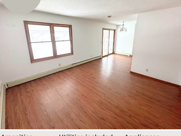 2119 Floyd Ave — Photo 7