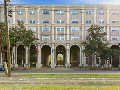 1750 Saint Charles Ave APT 215, New Orleans, LA, 70130