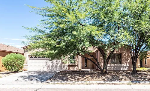 8230 W Calle Sancho Panza Photo 1