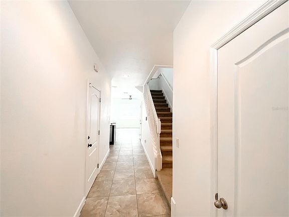 3rd image of 3221 Crown Jewel Ct