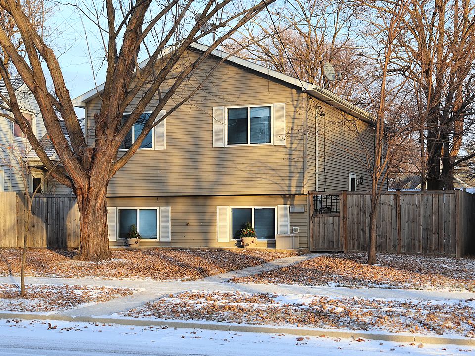 1st image of 322 19 1/2 Ave N