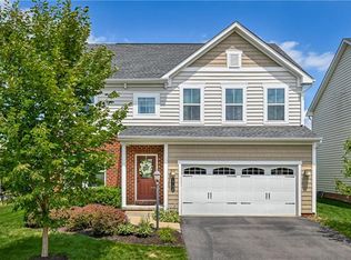 2702 Pittsburgh Ct, Sewickley, PA 15143