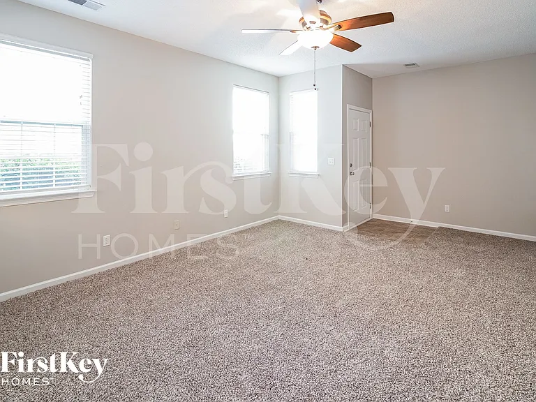 112 Chemistry Cir — Photo 7
