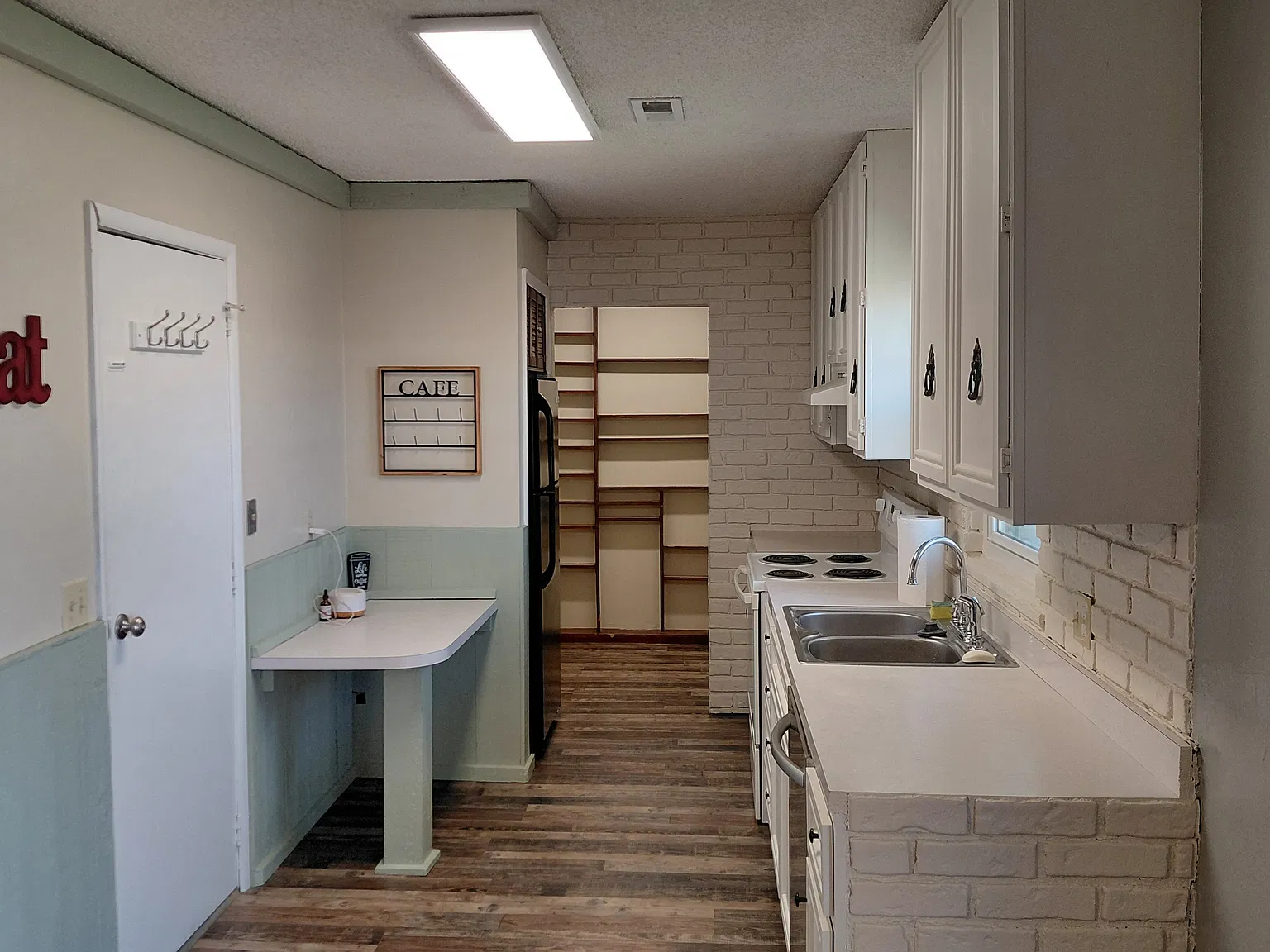 3 bed, 1170 sqft, $1,380 — Photo 4